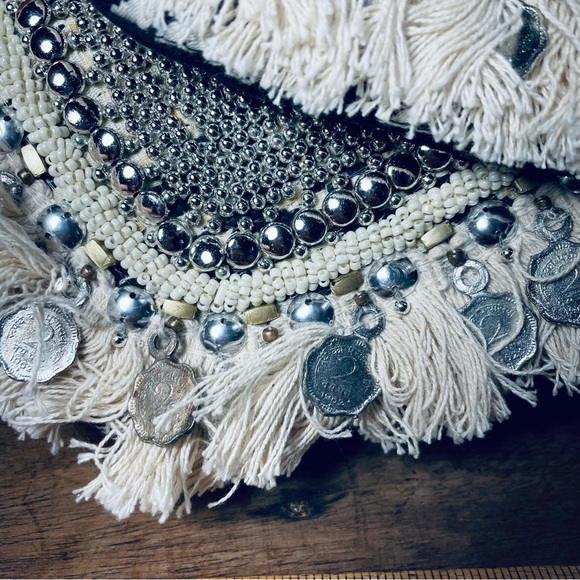 Antique Kraft Beaded Embroidered fringe coins bag - Picture 4 of 9